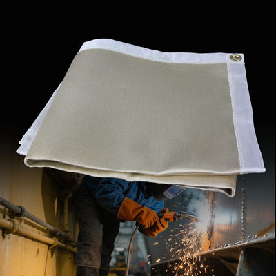 Fiberglass Welding Blanket Fireproof 550C Resistant Thermal Insulation