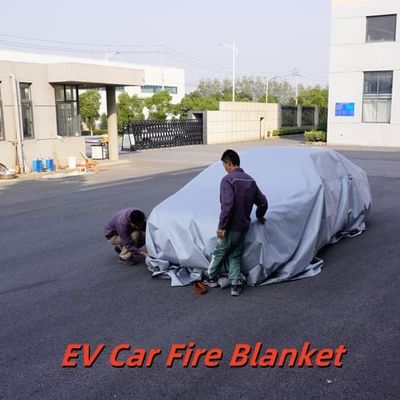 EV Car Fire Blanket Gray 550℃ Thermal Resistance for Lithium Battery Fires