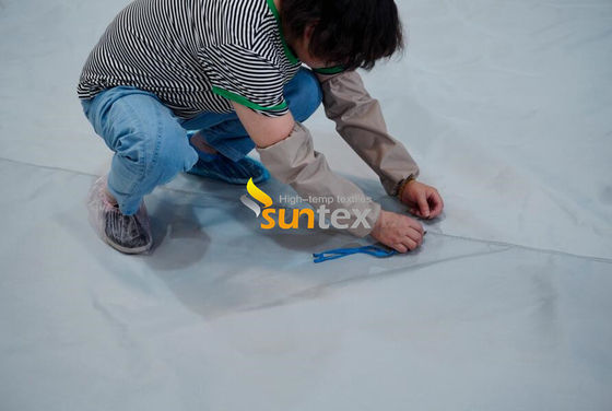 Suntexの火はEV車の消火毛布の一面をおおう