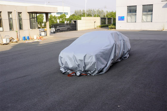 Gray EV Car Fire Blanket with 550℃/1000℃ Thermal Resistance for Oxygen Deprivation Fire Safety