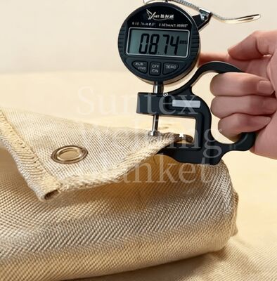 550°C 耐熱 アクリル 覆い ガラス繊維 溶接 毛布 ロール サイズ 調整可能